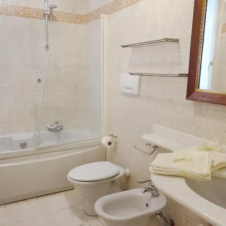 Casa Isola Viscontea Апартаменты Лекко